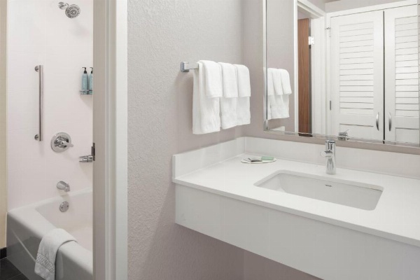 Courtyard by Marriott Little Rock West image 15