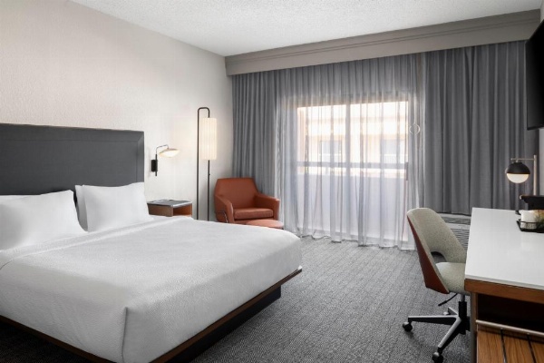 Courtyard by Marriott Little Rock West image 9